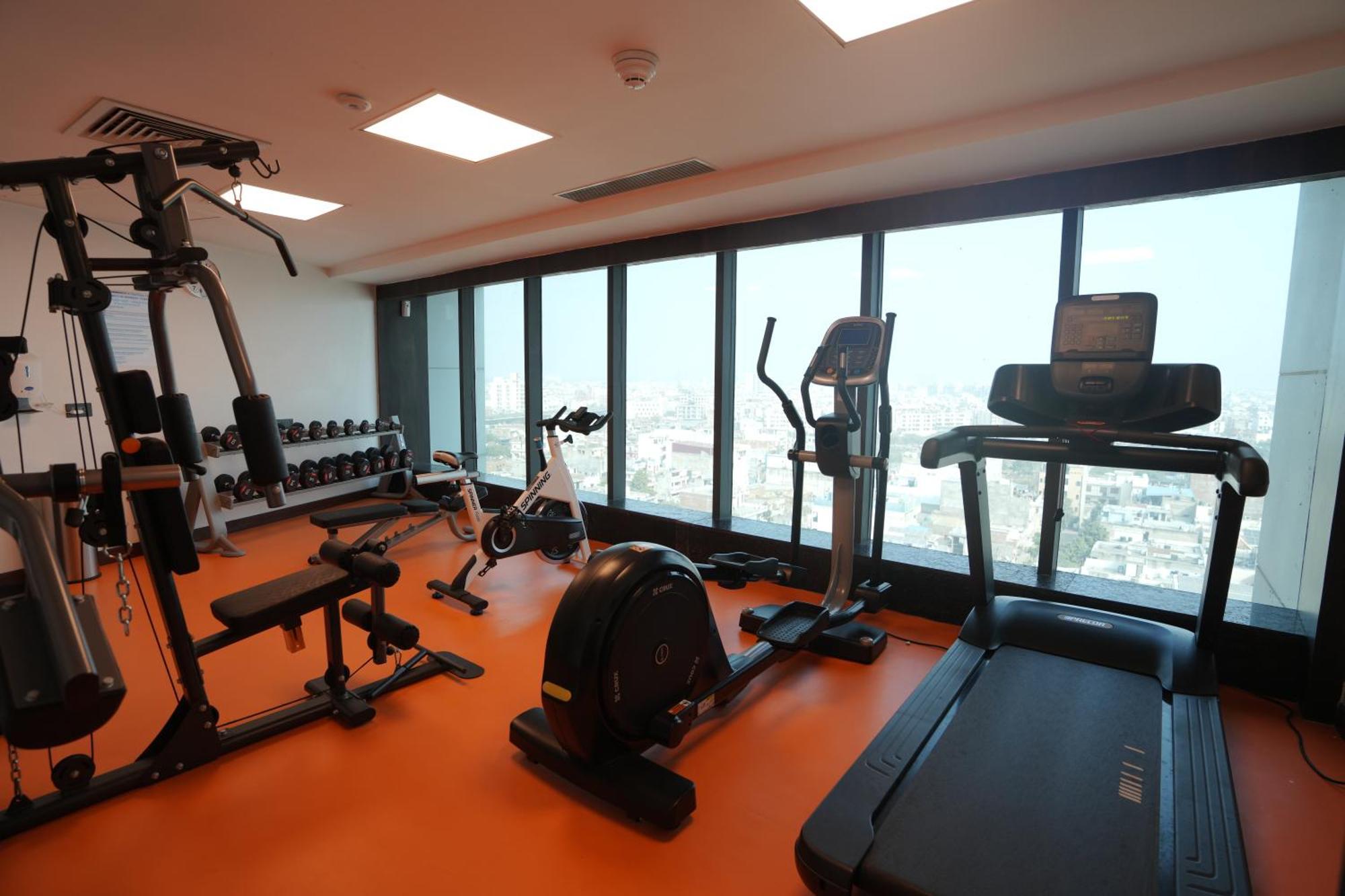 Holiday Inn Express & Suites Jaipur Gopalpura Eksteriør billede