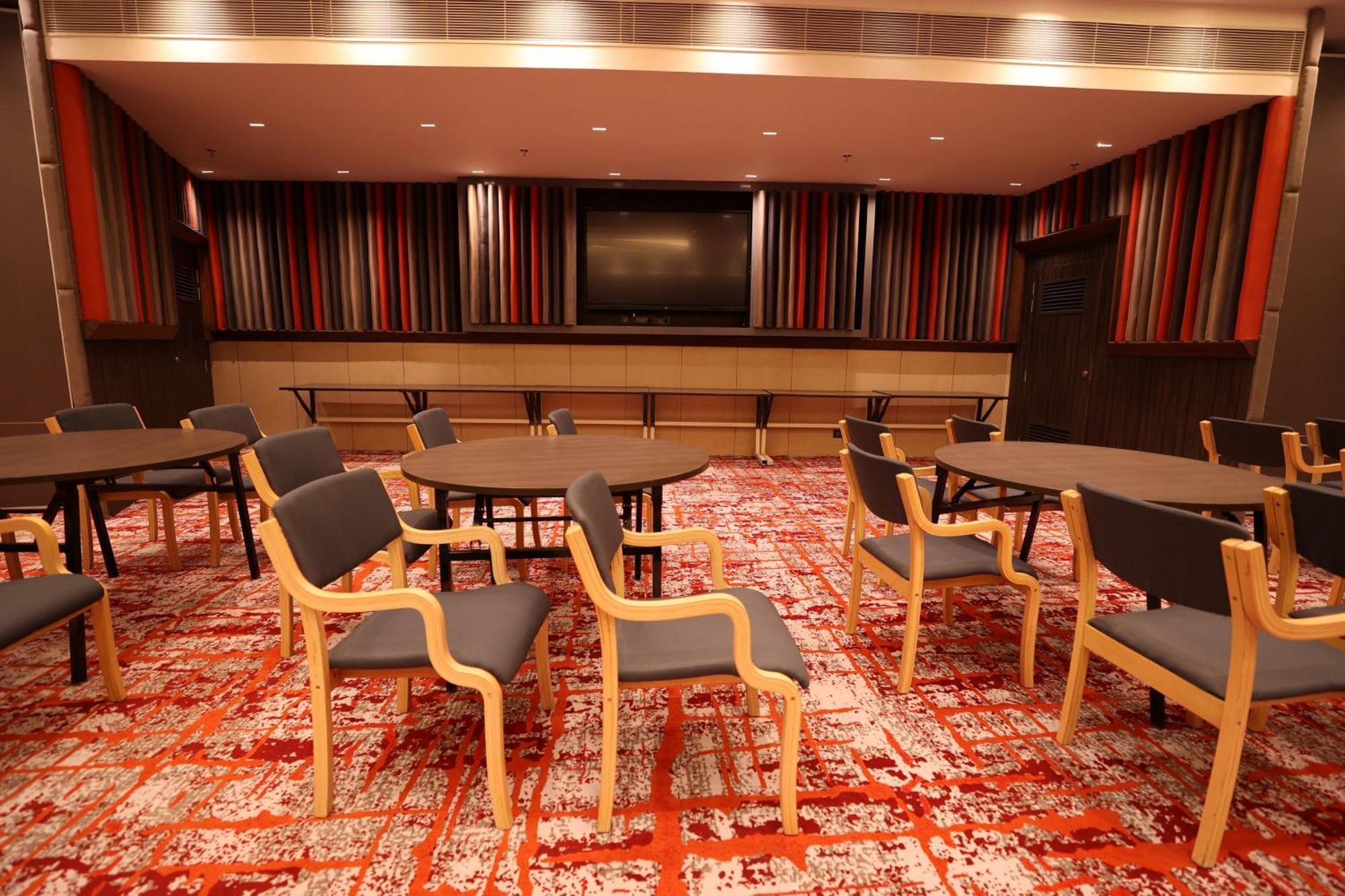 Holiday Inn Express & Suites Jaipur Gopalpura Eksteriør billede